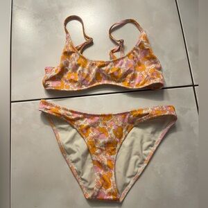 UNUSED TRIANGL FLORAL BIKINI
